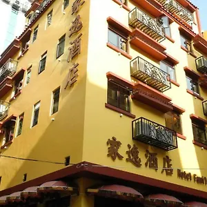 2* Hotel Happy Family